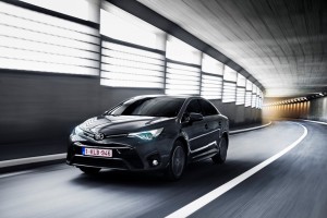 Toyota Avensis'in Liste Satış Fiyatları Açıklandı 1 Avensis_23