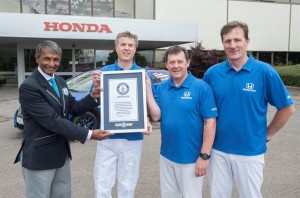 Honda’dan düşük tüketim rekoru - Honda sets new Guiness World Records 2 57420 Guiness World Record