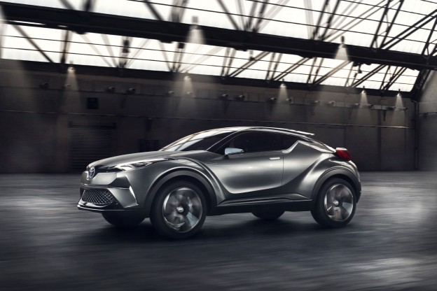 Toyota C-HR Concept 2 Toyota-C-HR-4
