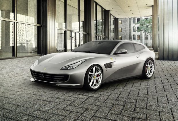 Ferrari'nin V8 turbo beslemeli motorlu 4 koltuklu ilk modeli: GTC4Lusso T 2 ferrari-gtc4_lusso_t_1