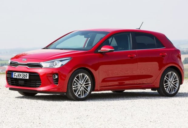 Yeni Kia Rio’nun Dünya Galası Paris Motor Show'da Yapıldı 1 2015’te dünya genelinde 473 bin adet satılan ve Kia’nın en çok ilgi gören modeli olan Rio, yeni versiyonu ile Paris Motor Show'da tanıtıldı.