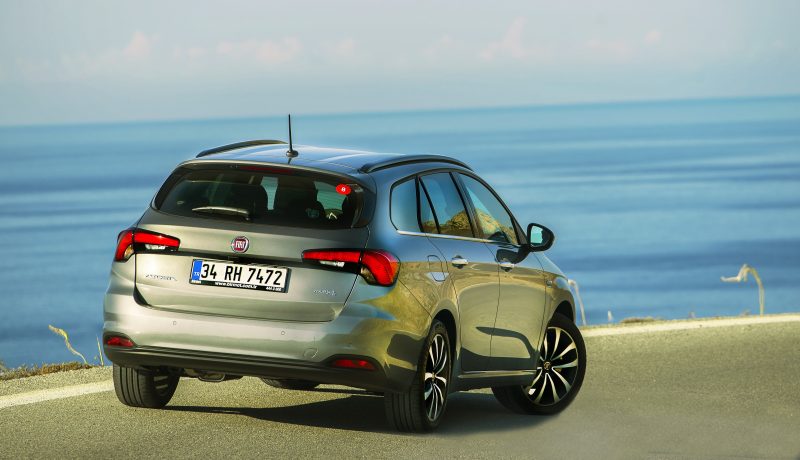 Fiat Egea Station Wagon 1.6 Dizel Motor ve Çift Kavramalı Otomatik Şanzımanla Satışa Sunuldu 2 Fiat Egea SW 2 e1482389527338