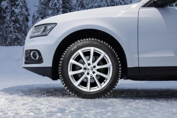 Goodyear'ın SUV araçlar için geliştirdiği UltraGrip Performance SUV Satışa Sunuldu 1 Goodyear UltraGrip Performance SUV kış lastikleri; kuru, ıslak ve buzlu zeminde daha kısa fren mesafesi sağlarken güvenlikle performansı birleştiriyor.