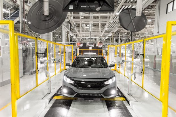 Honda 2016'da Üretim Rekoru Kırdı: 5 Milyon Adet 1 Honda, Kuzey Amerika, Asya ve Çin de dahil dünyanın farklı kıtalarında bulunan otomobil fabrikalarında toplam 4 milyon 999 bin 266 adet otomobil üretti.