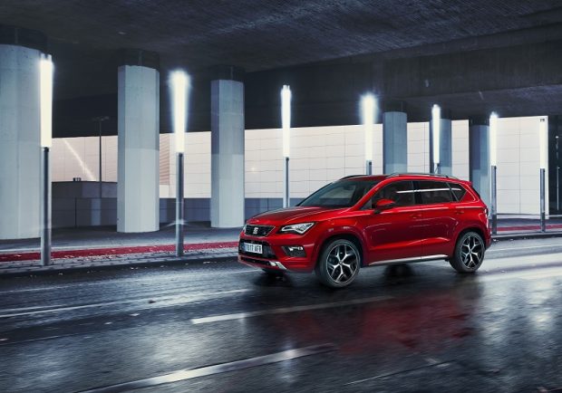Seat Ateca'nın FR Versiyonu Automobile Barcelona Fuarında Tanıtıldı 1 ateca fr