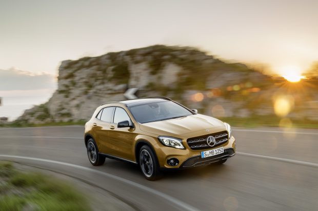 Mercedes-Benz’in İlk Kompakt SUV Modeli GLA Türkiye'de Satışa Sunuldu 1 Yenilenen Mercedes Benz GLA 1
