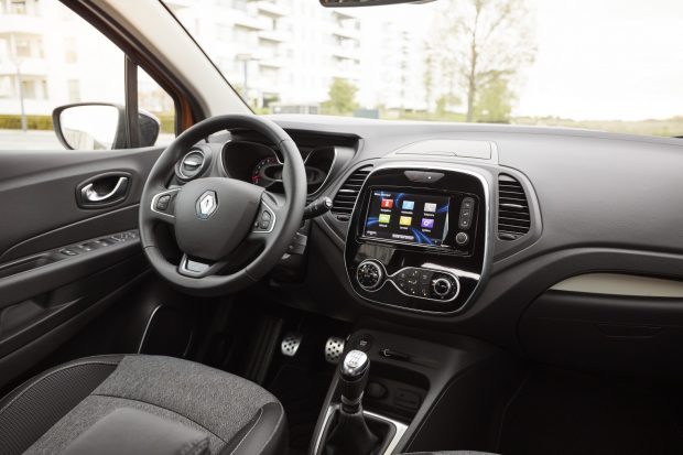 Captur 29 Mayıs'tan İtibaren 81 bin 450 TL'den Başlayan Fiyatlarla Satışta 3 captur turkiyede 3