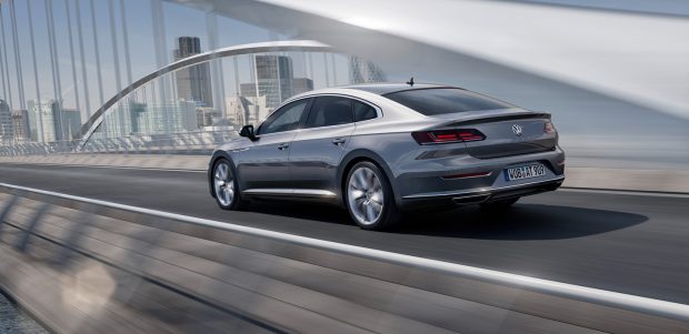 Volkswagen'in Coupe Formlu Yeni Sedanı Arteon Temmuzda Satışta 3 arteon 2