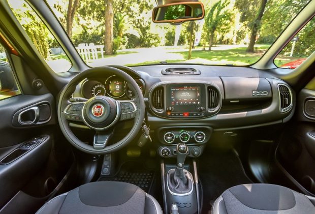 Fiat 500L Türkiye'de satışa sunuldu 3 MET 5657