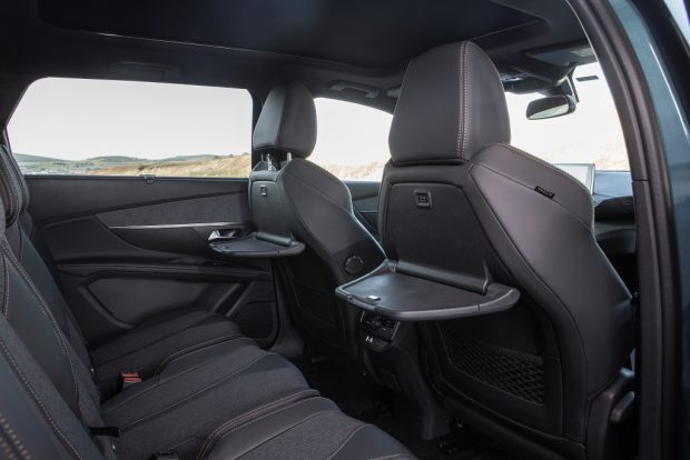Peugeot 5008 ile SUV Segmentinde Hem Boyut Hem de Sınıf Atlayacak 4 Peugeot 5008 04