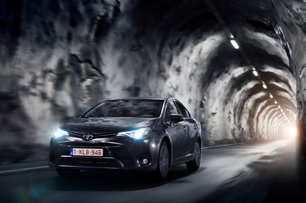 Avensis 27
