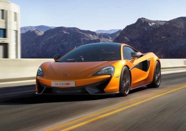 Car of the Year 2016 18