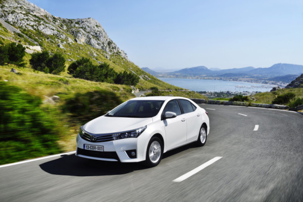 Toyota Satışlarını Yüzde 94 Artırdı Toyota Satışlarını Yüzde 94 Artırdı