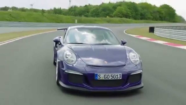On the racetrack with the 911 GT3 RS