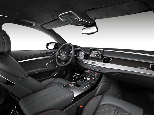 audi s8   15