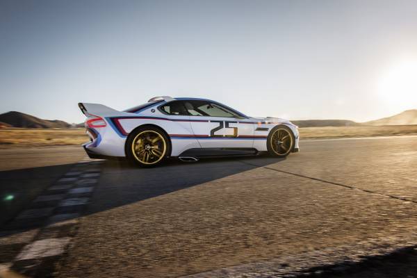 bmw csl hommege 15