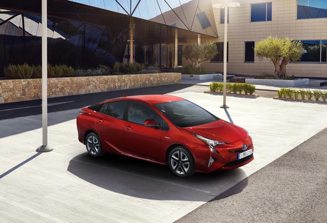 PRIUS 1 10
