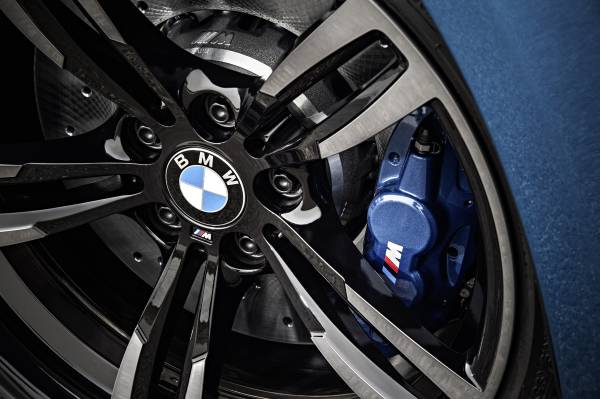 BMW M2 1 18