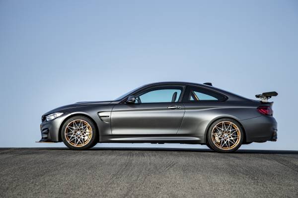 BMW M4 GTS 13