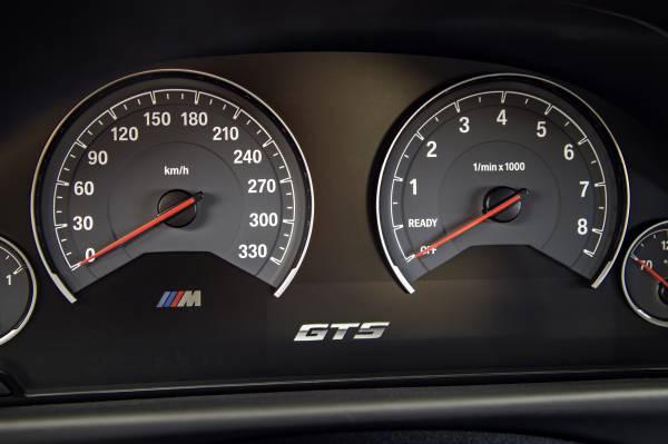 BMW M4 GTS 15