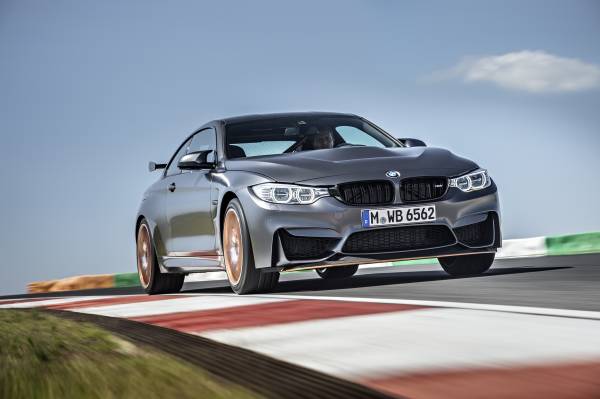 BMW M4 GTS 2