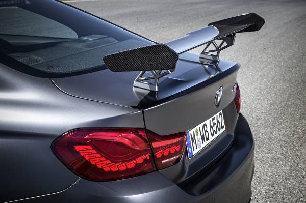 BMW M4 GTS 37