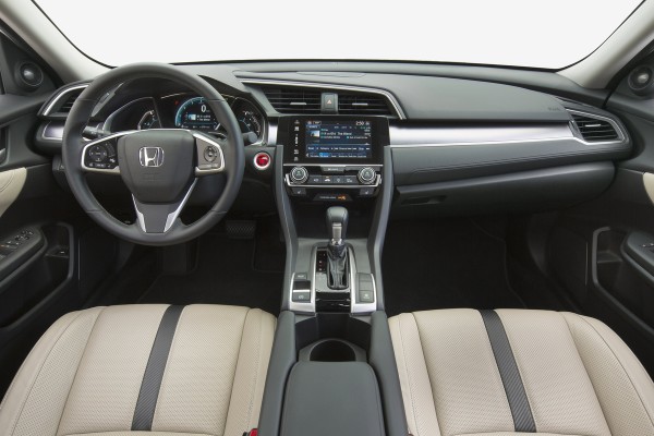 Civic Sedan 13 e1445321525524