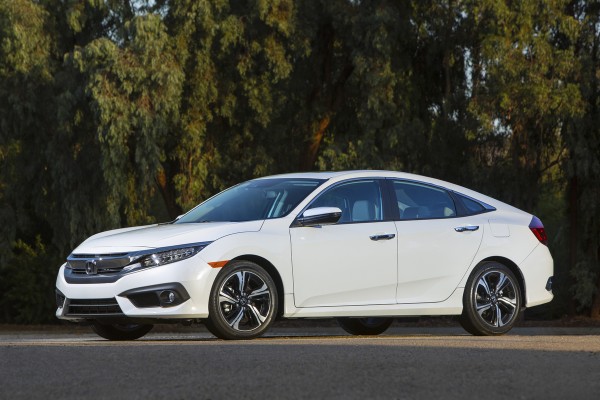 Civic Sedan 8 e1445321478220