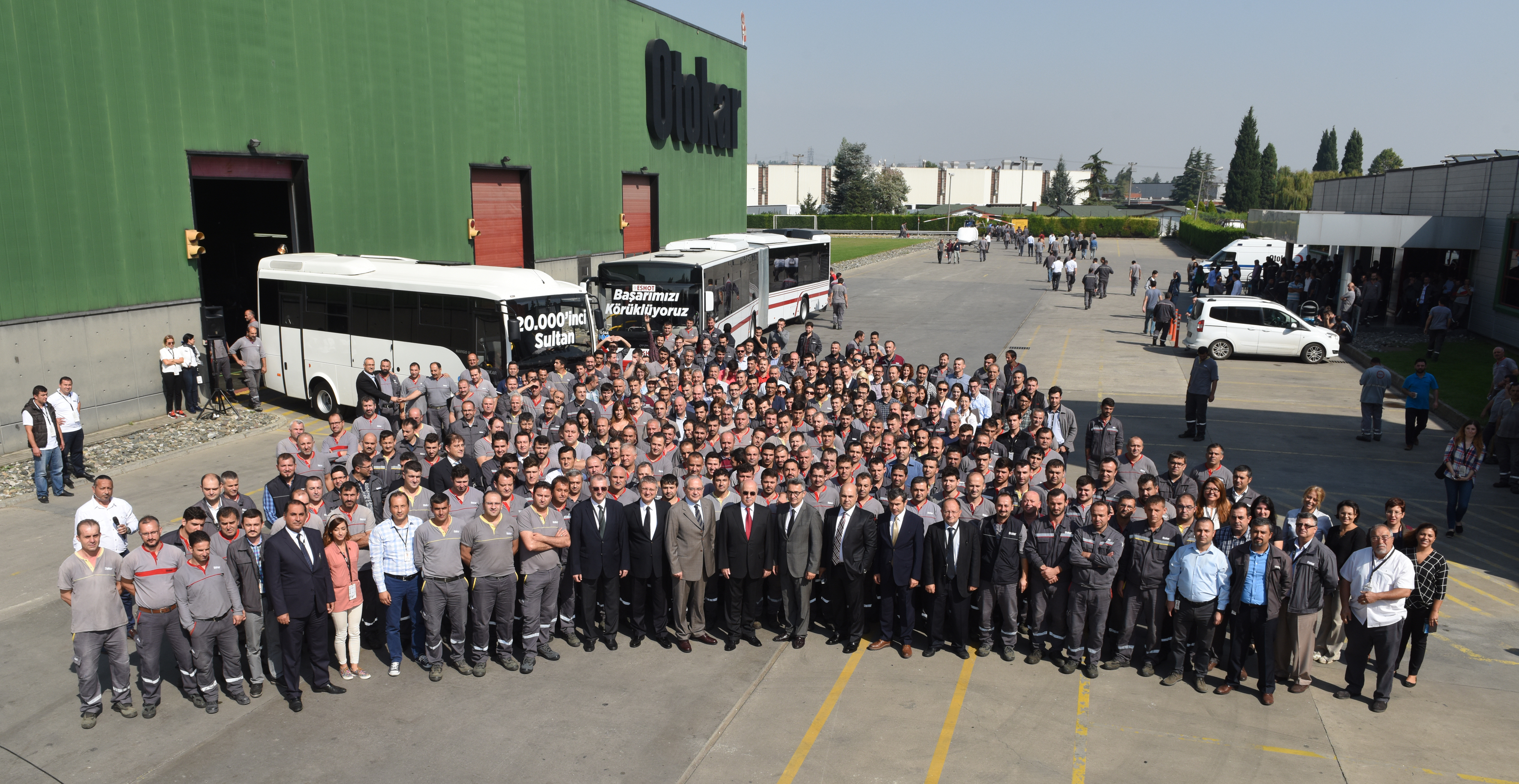 Otokar’ın 20 bininci Sultan’ı üretim bandından indi