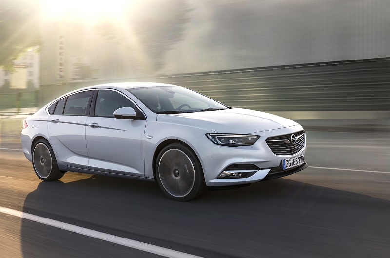 Opel Insignia Grand Sport 2