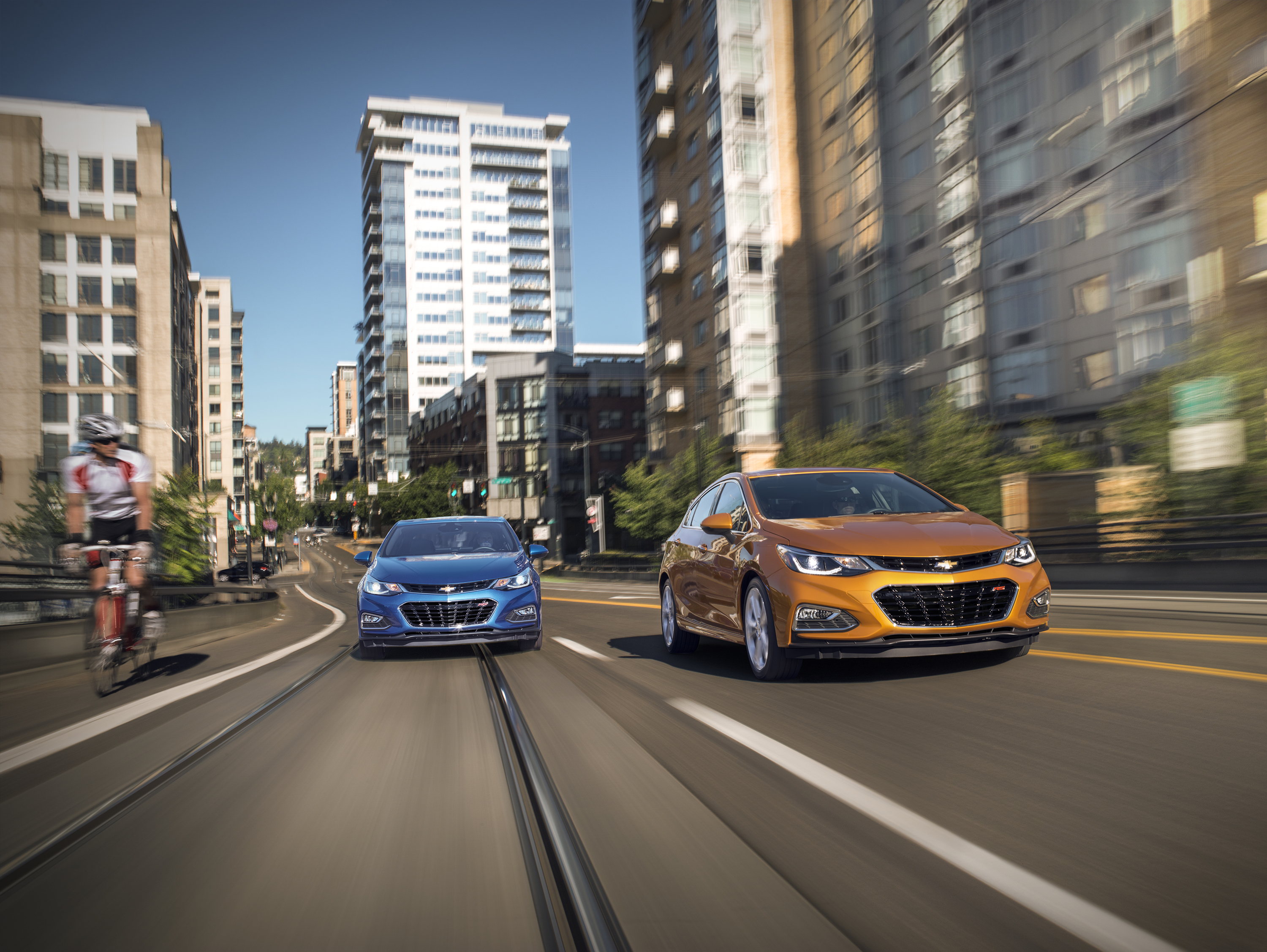2017 Chevrolet CruzeHatch 010