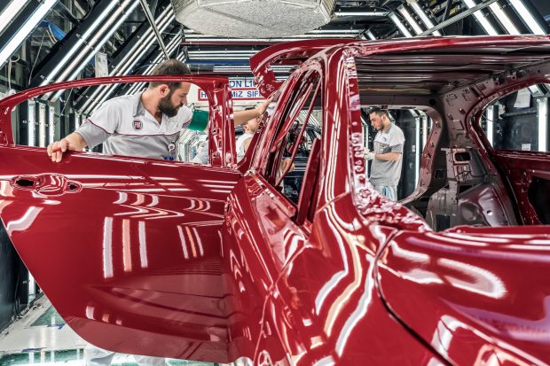 Tofaş Hem İhracatta Hem Yatırımda Rekor Kırdı 1 Tofas Fabrika 1