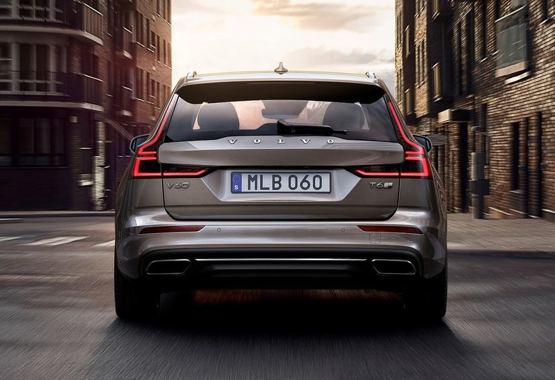 Volvo V60 7