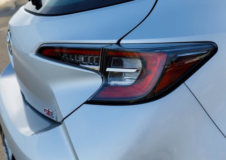 Toyota Corolla HB 21