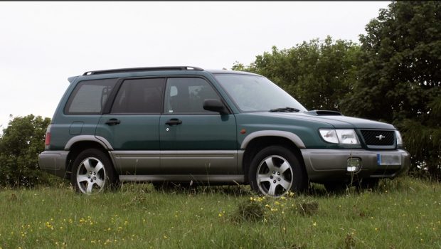 Subaru Kurulduğundan Bu Yana Otomotiv Sektöründe Hangi Adımları Attı? 11 1997 subaru forester e1525186375809