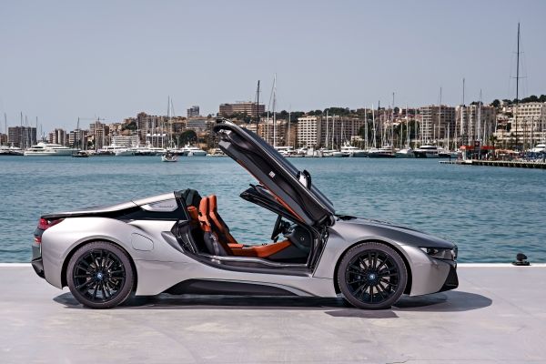 bmw i8 coupe 12