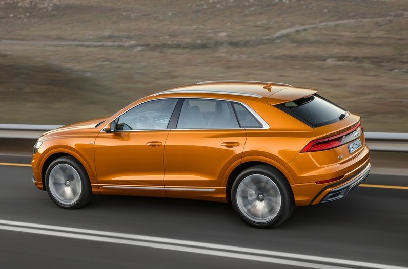 Audi Q8 9