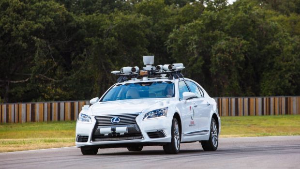 Japonya 2022 Yılında Otonom Araçların Faaliyete Geçmesini Hedefliyor 1 toyota otonom arac 2