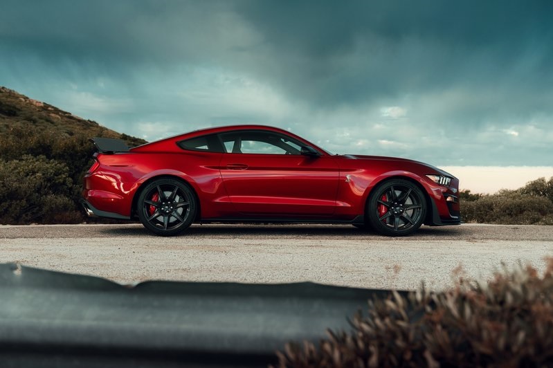 Ford Mustang Shelby GT500 4