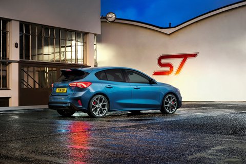 2020 ford focus st 10