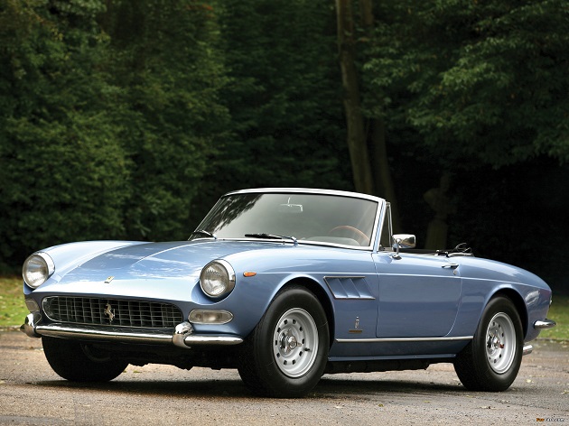 15 Ferrari 275 GTS Spider