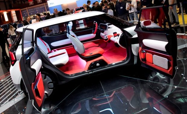 Fiat Elektrikli Mobilite Konseptini Tanıttı 2 Fiat Concept Centoventi 4