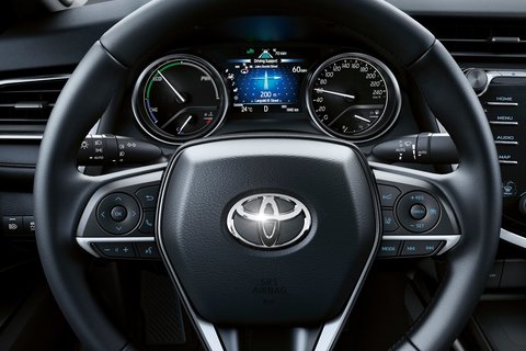 Toyota Camry Hibrid 15