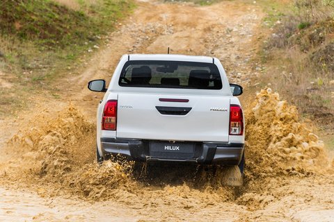 Toyota Hilux Special Edition 10