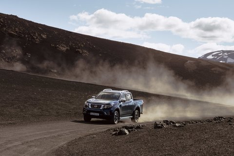 yeni 2020 nissan navara 21