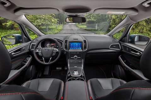 yeni ford smax 5