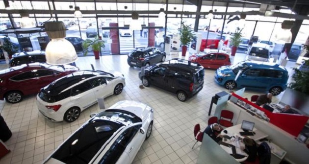 Fransa Otomobil Pazarı Satışları Dibe Vurdu