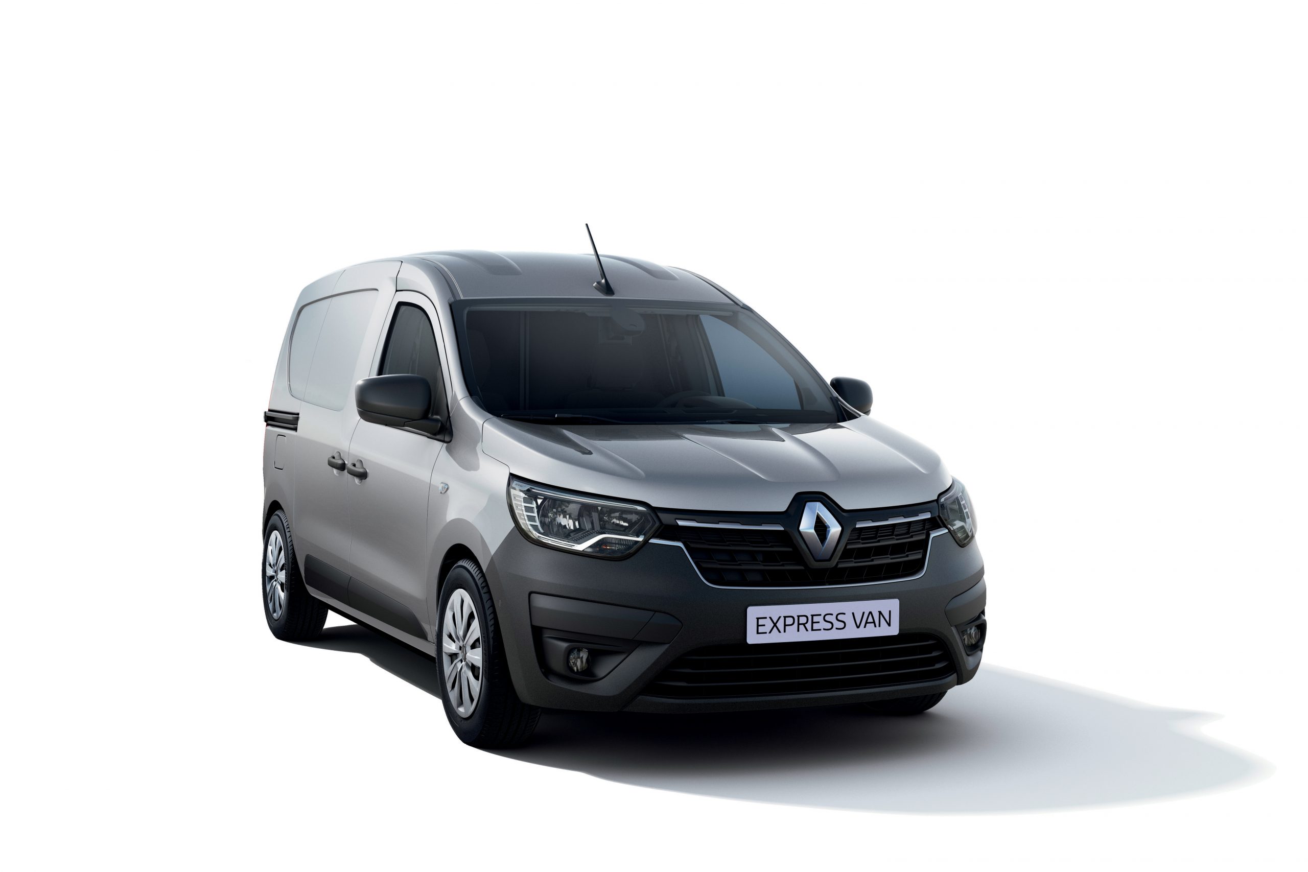 2020 yeni renault kangoo 14 scaled