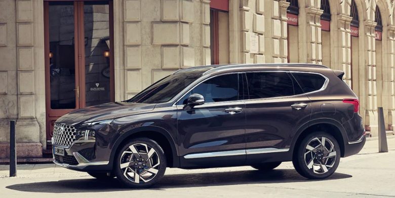 Yeni Hyundai Sante FE Hibrid Motorlu Seçeneğiyle Satışa Sunuldu Yeni Hyundai Sante FE Hibrid Motorlu Seçeneğiyle Satışa Sunuldu