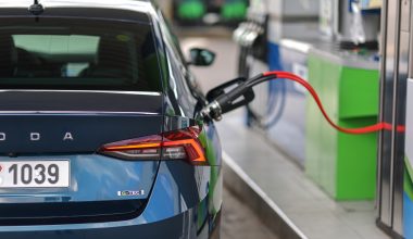 İçten Yanmalı Motorlu Otomobillerin Yasaklanması Saçmalık